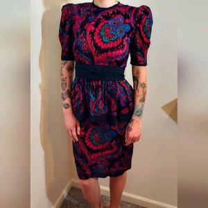 Vintage 80s Robbie Bee Peplum Pencil Dress with Cloth Rose Belt Size 8